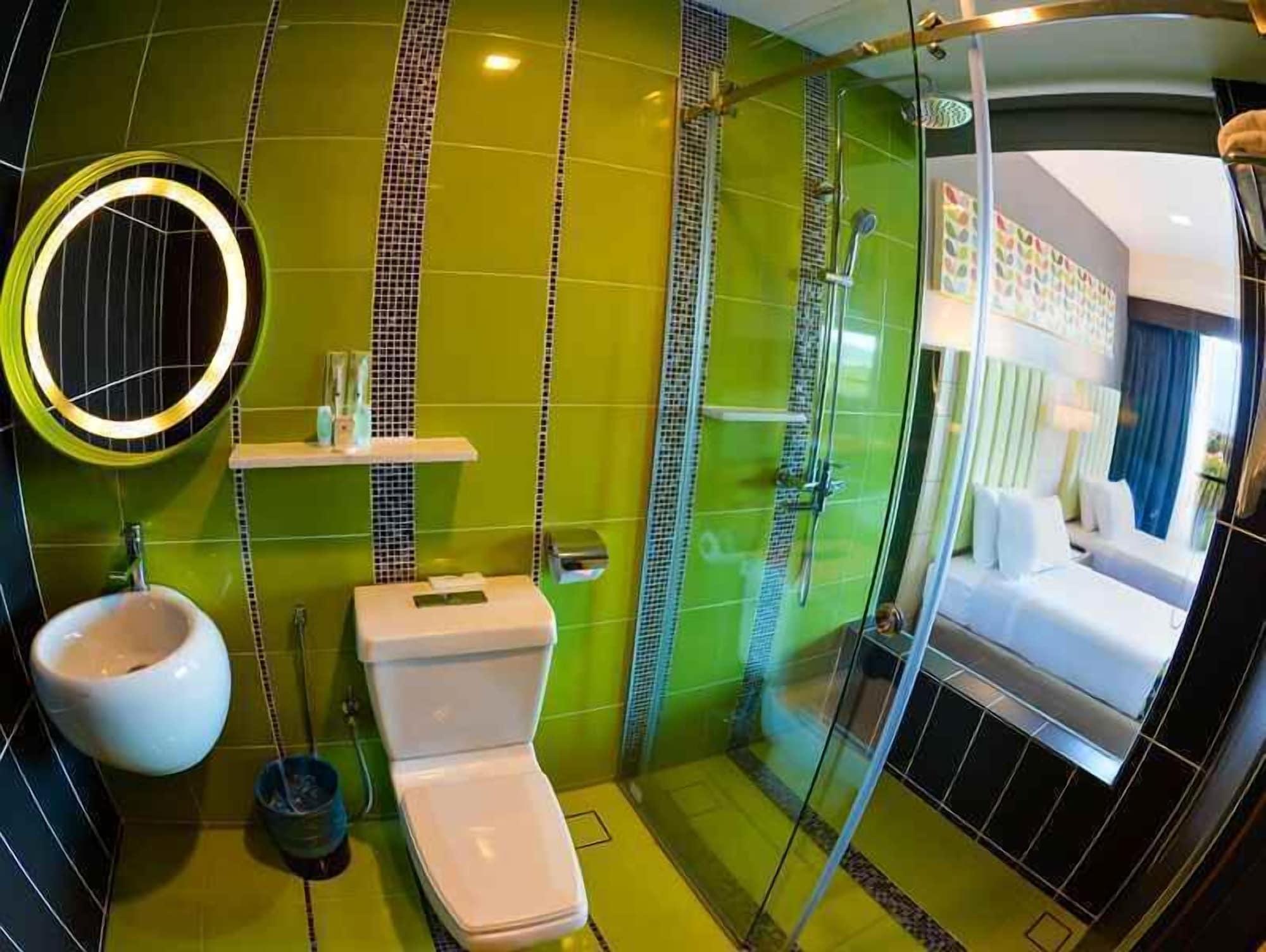 Mega View Hotel Kuantan Exterior photo