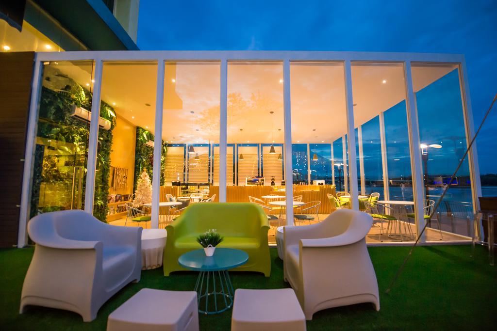 Mega View Hotel Kuantan Exterior photo